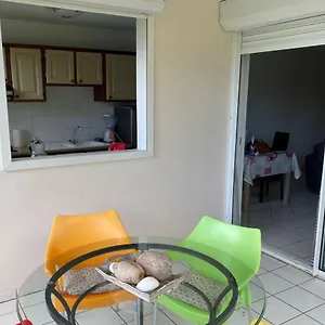 f3-location-saisonniere-detente-les-trois-ilets.comcaribbean.com/