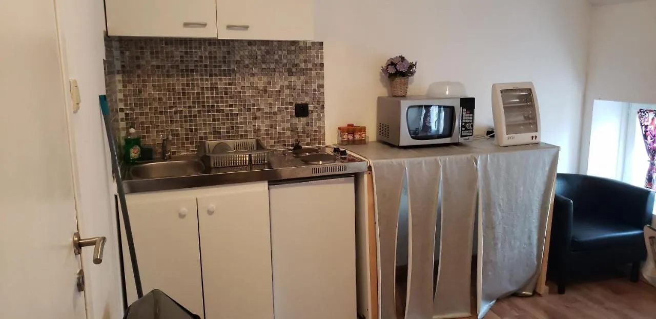 Residence Mantekila Marcinelle